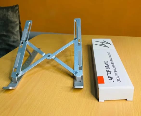 LAPTOP STAND